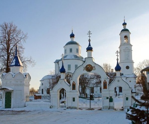 В родовом имении преподобного
