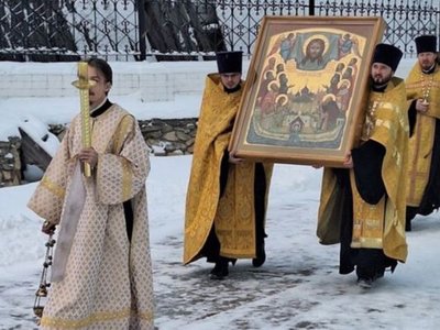 В Успенскую церковь города Советска доставили икону «Моление о Вятке»