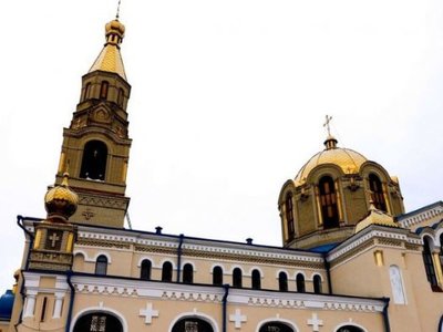 Свято-Петропавловский храм открылся после реставрации в Луганске